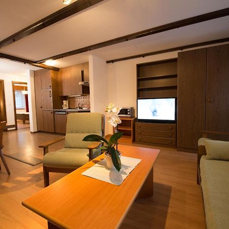 Haus Alba Apartment Саас-Алмагел Стая снимка