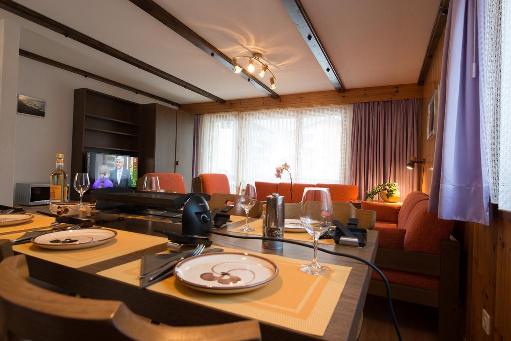 Haus Alba Apartment Саас-Алмагел Екстериор снимка