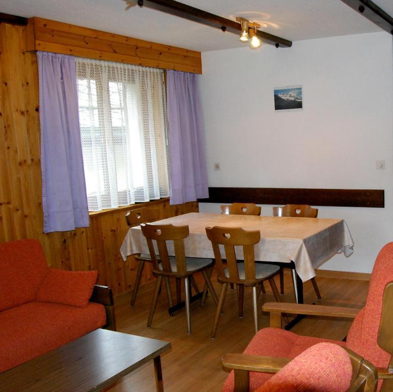 Haus Alba Apartment Саас-Алмагел Стая снимка