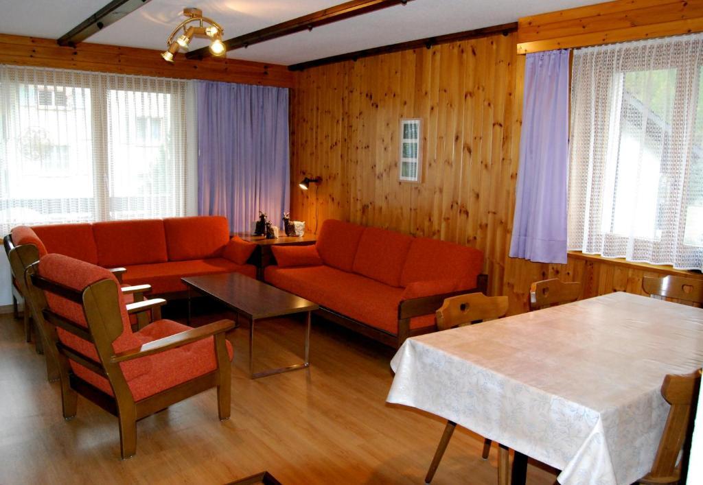 Haus Alba Apartment Саас-Алмагел Стая снимка